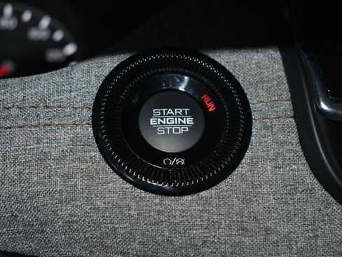 Used 2022 Jeep Compass Latitude w/ Sun and Sound Group image 22