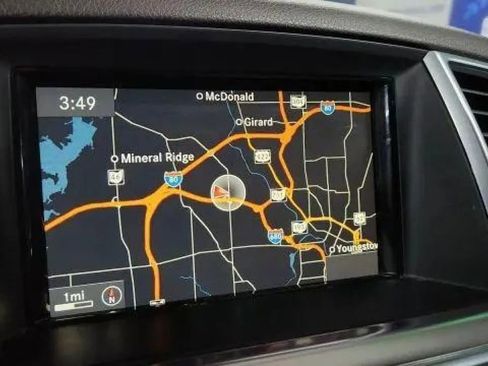 Used 2015 Mercedes-Benz ML 350 ML 350 4MATIC Sport Utility 4D w/ Premium 1 Package image 33