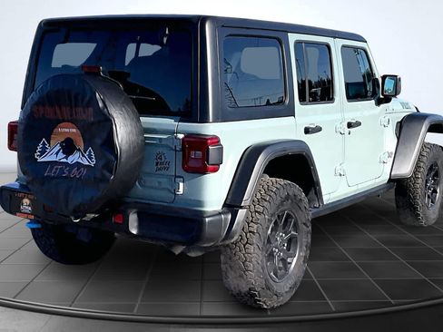 Used 2024 Jeep Wrangler Willys image 23