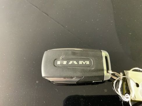 Used 2019 RAM 1500 Big Horn image 33