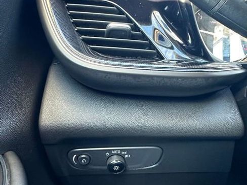 Used 2023 Buick Envision Preferred w/ Sport Touring Package image 28