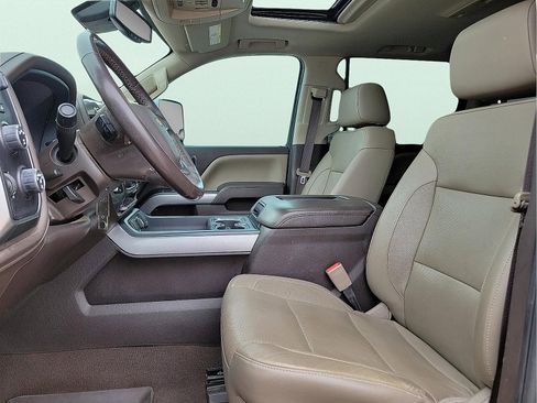 Used 2019 Chevrolet Silverado 2500 LTZ w/ Duramax Plus Package image 12