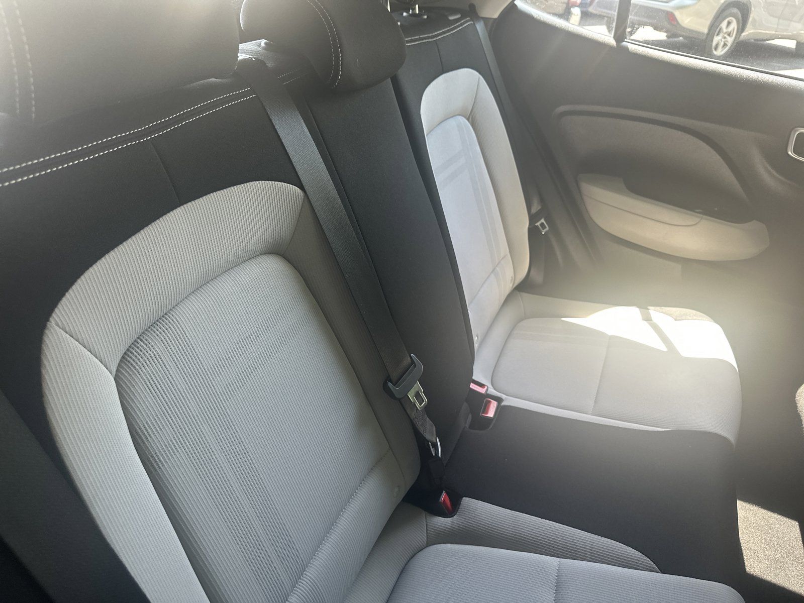 Used 2025 Hyundai Venue SEL FWD image 26