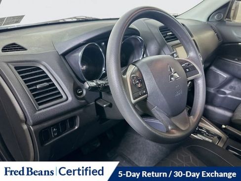 Used 2024 Mitsubishi Outlander Sport ES image 10