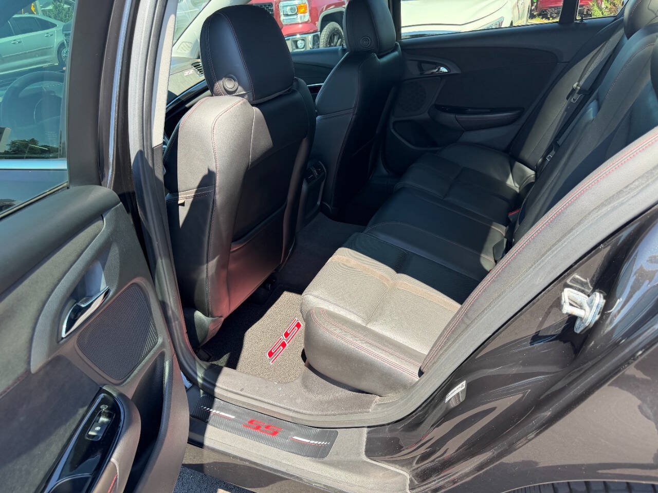 Used 2015 Chevrolet SS RWD image 15