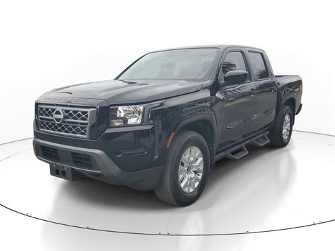 Used 2023 Nissan Frontier SV w/ Technology Package image 3