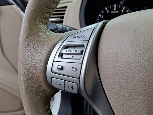 Used 2017 Nissan Altima 2.5 SL w/ 2.5 Technology Package image 22