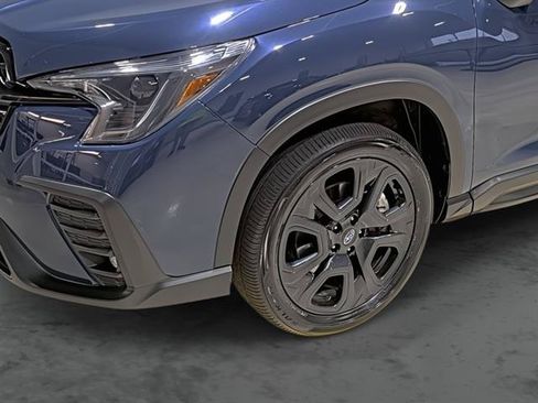 Used 2024 Subaru Ascent Onyx Edition AWD/4WD image 9
