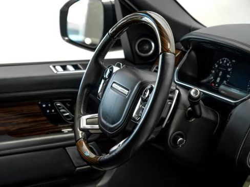 Used 2018 Land Rover Range Rover Long Wheelbase Autobiography AWD/4WD image 18