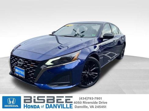 Used 2024 Nissan Altima 2.5 SR image 1