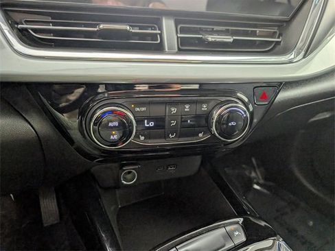 Certified 2024 Chevrolet Trax LT w/ Driver Confidence Package image 30