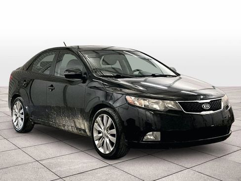 Used 2012 Kia Forte SX FWD image 2