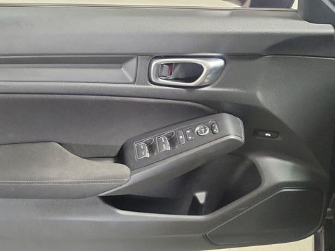 Used 2025 Honda Civic LX image 18