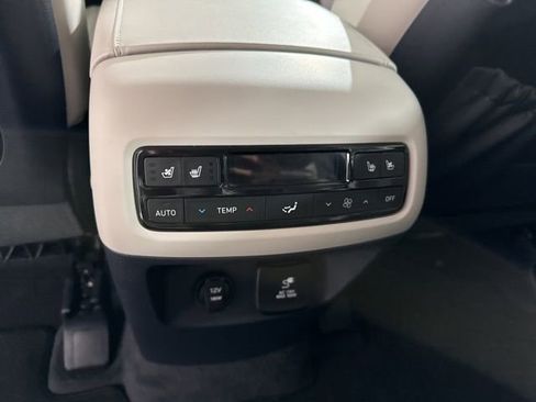 Used 2025 Hyundai Palisade Calligraphy image 19
