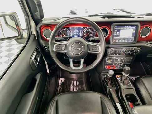 Used 2019 Jeep Wrangler Unlimited Rubicon AWD/4WD image 10