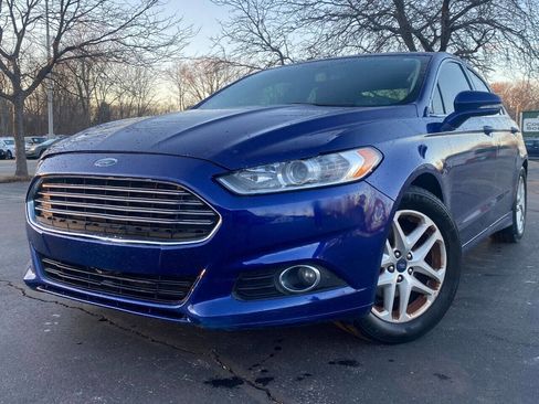 Used 2015 Ford Fusion SE w/ Equipment Group 202A image 1