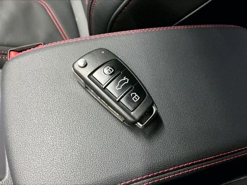 Certified 2025 Audi Q3 2.0T Premium Plus w/ Premium Plus Package image 14