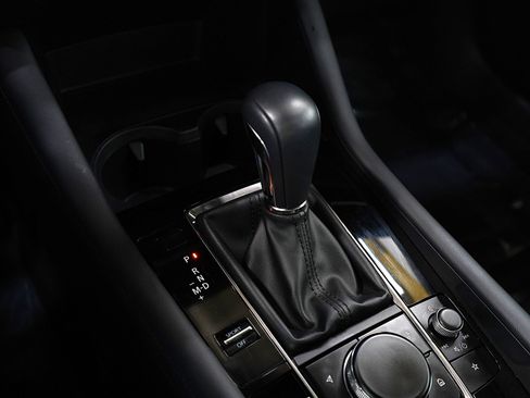 Used 2023 MAZDA MAZDA3 s image 23