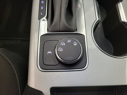 Used 2025 Chevrolet Blazer LT AWD/4WD image 6