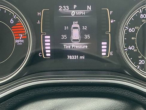 Used 2020 Jeep Cherokee Latitude Plus AWD/4WD image 20