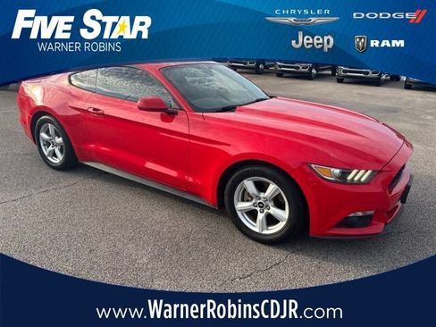 Used 2015 Ford Mustang Coupe RWD image 1