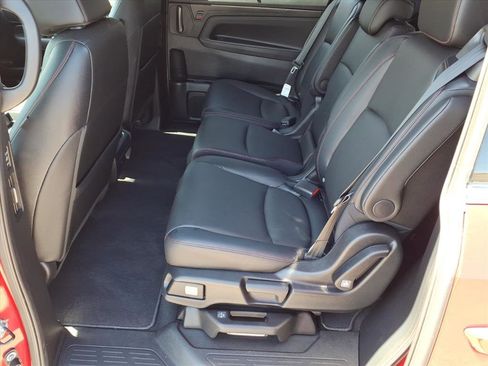 Used 2023 Honda Odyssey Sport image 21