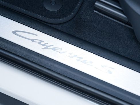 New 2026 Porsche Cayenne S image 14