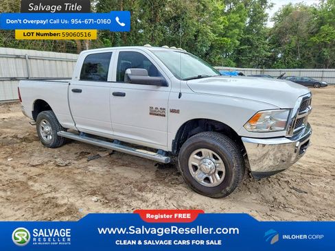 Used 2017 RAM 2500 Tradesman w/ Chrome Appearance Group AWD/4WD image 5