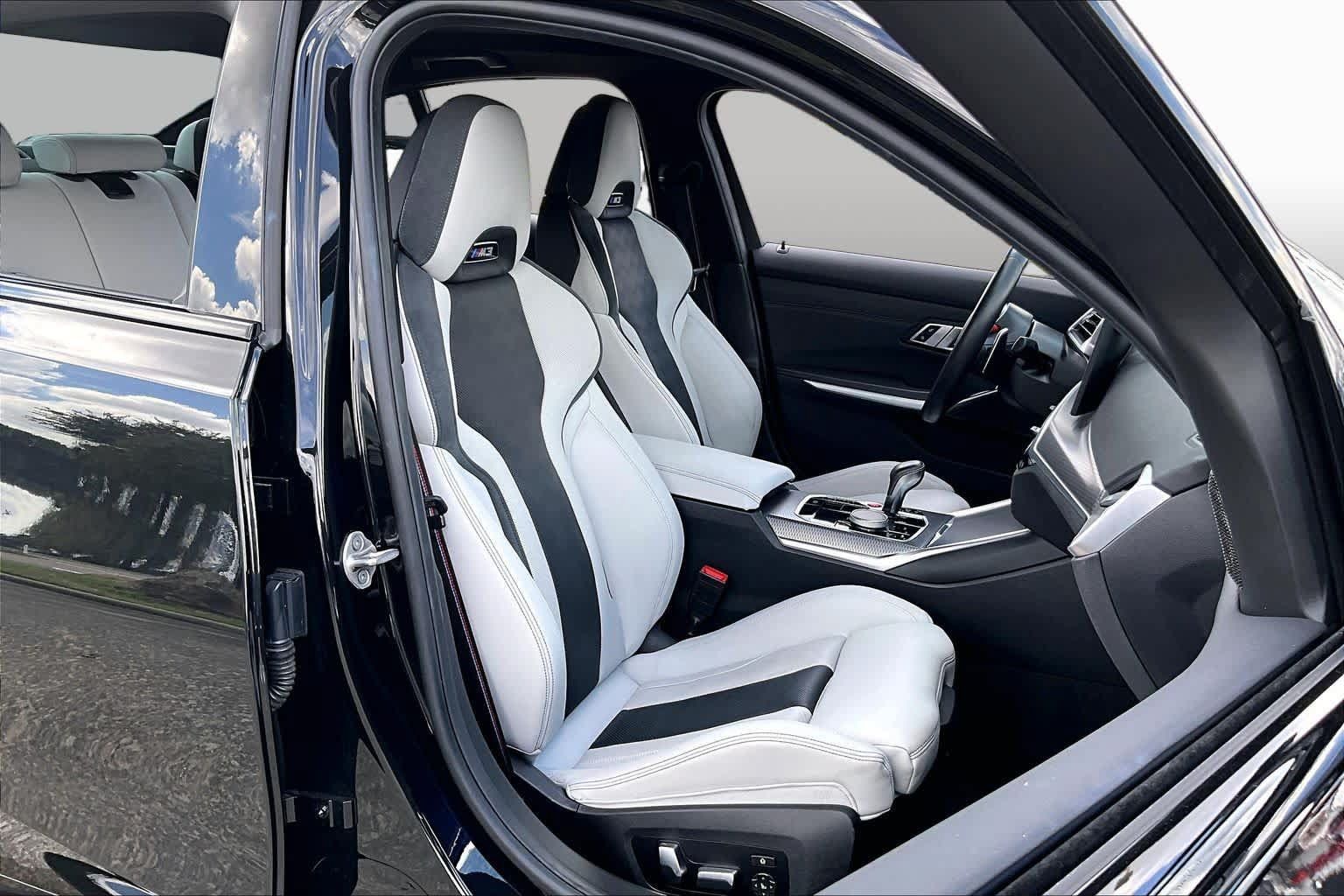 Used 2023 BMW M3 Competition w/ Executive Package AWD/4WD image 8