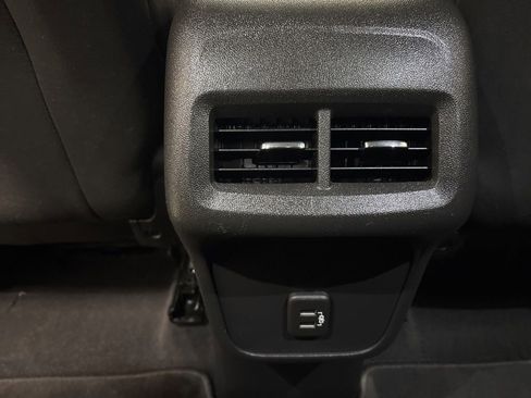 Used 2022 Chevrolet Equinox LT AWD/4WD image 34