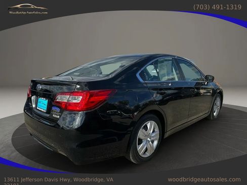 Used 2017 Subaru Legacy 2.5i image 4