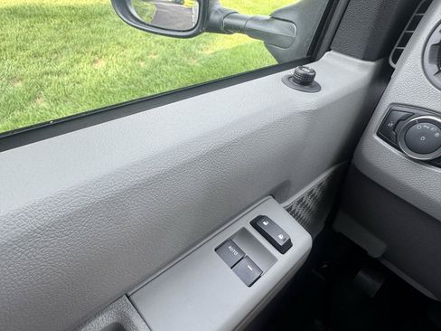 Used 2025 Ford E-350 and Econoline 350 Super Duty w/ Power Equipment Group RWD image 19