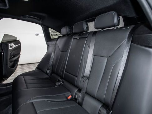 Used 2023 BMW i4 eDrive35 RWD image 15