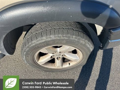 Used 2005 Dodge Ram 1500 Truck SLT image 5