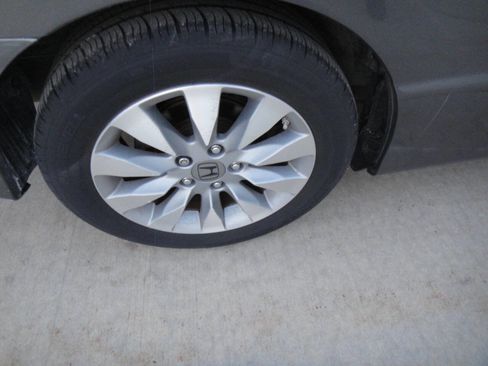 Used 2010 Honda Civic EX image 19