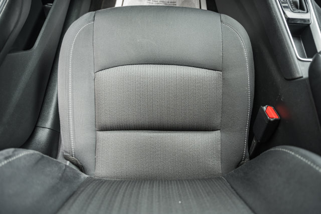 Used 2025 Nissan Altima 2.5 SV FWD image 33