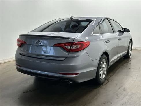 Used 2017 Hyundai Sonata SE image 28