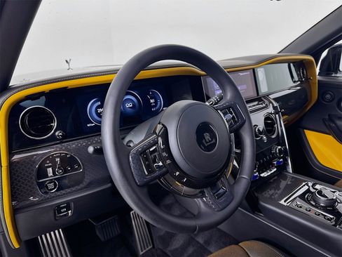 Certified 2025 Rolls-Royce Cullinan Black Badge image 11