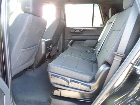 Used 2025 Chevrolet Tahoe LS AWD/4WD image 31
