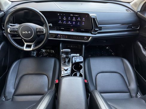Used 2023 Kia Sportage EX FWD image 16