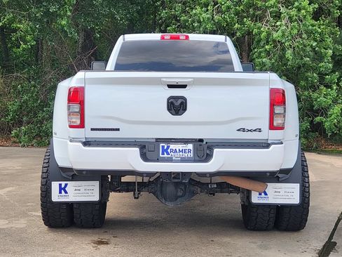 Used 2024 RAM 3500 Big Horn w/ Night Edition AWD/4WD image 6