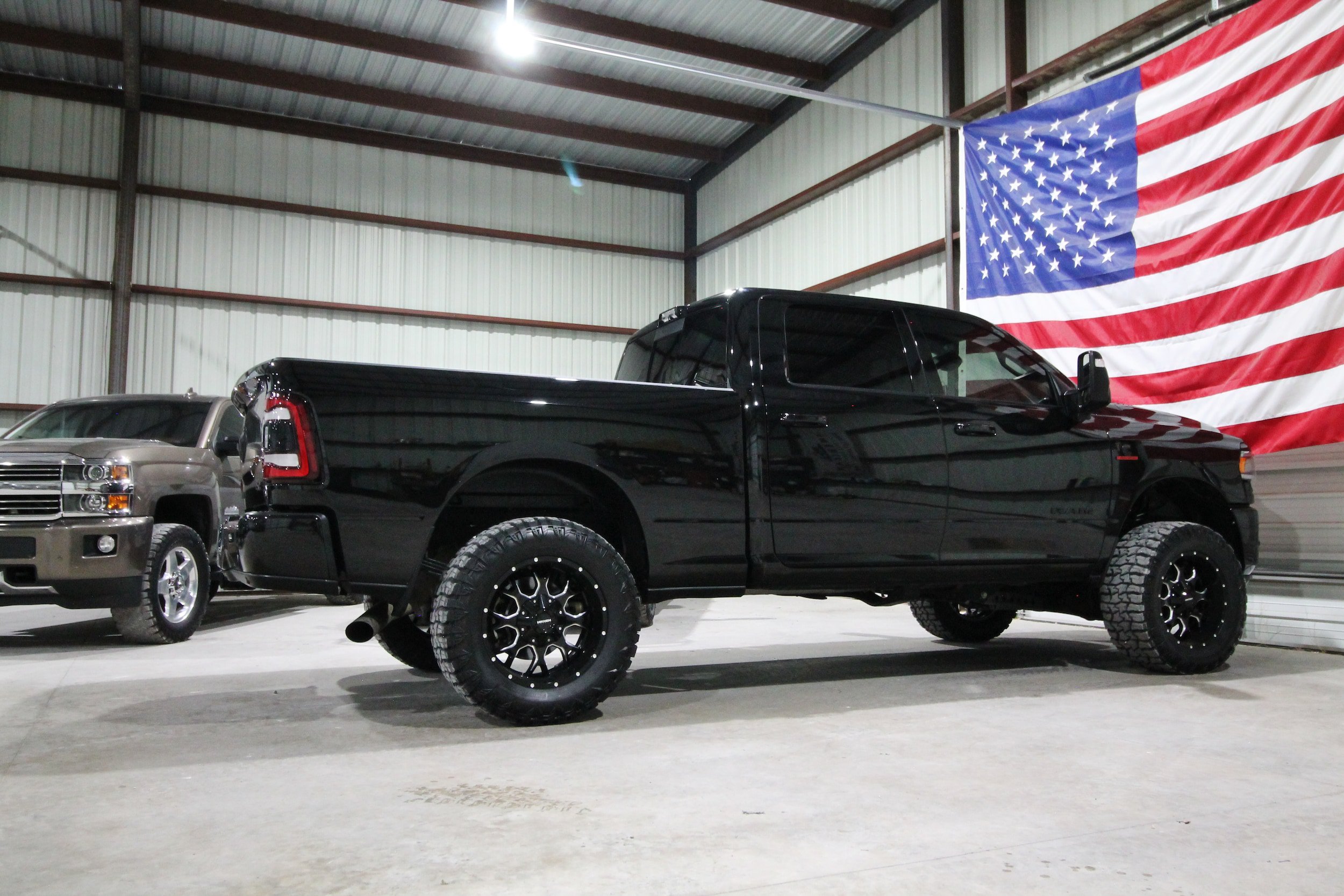 Used 2024 RAM 3500 Laramie w/ Night Edition AWD/4WD image 12