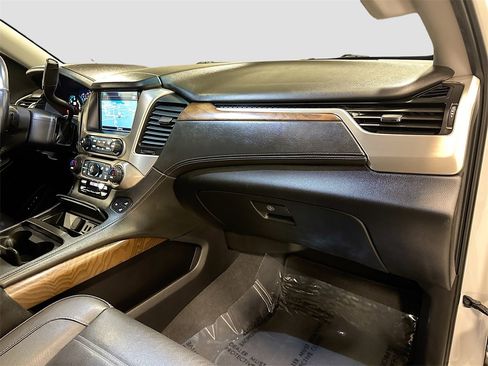 Used 2020 GMC Yukon Denali w/ Denali Ultimate Package image 39