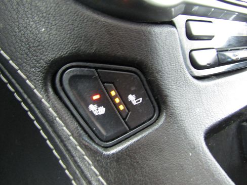 Used 2016 Chevrolet Tahoe LT image 32