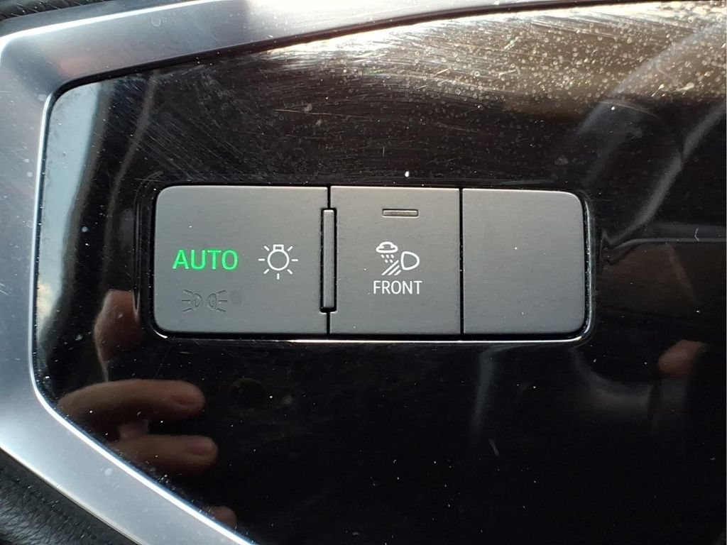 Used 2024 Audi Q3 2.0T Premium AWD/4WD image 19