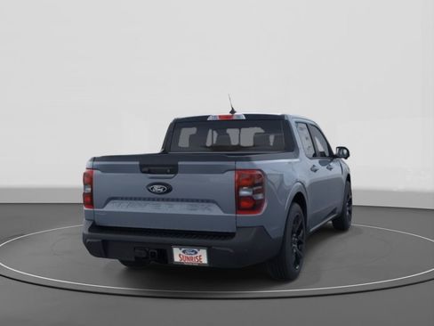 New 2025 Ford Maverick Lariat w/ Black Appearance Package image 8