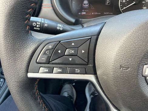 Used 2022 Nissan Kicks SR FWD image 52