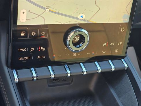 New 2026 GMC Terrain AT4 image 15