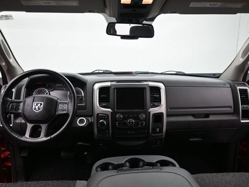 Used 2019 RAM 1500 Classic SLT w/ Luxury Group AWD/4WD image 30