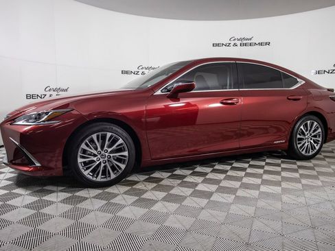 Used 2021 Lexus ES 300h w/ Premium Package FWD image 9